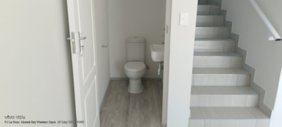 3 Bedroom Property for Sale in Hartenbos Central Western Cape